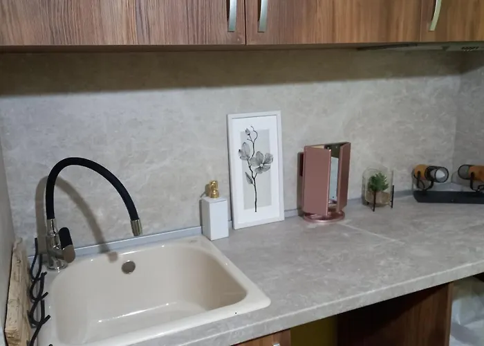 アパート Tinyhouse Im Herzen Von ヴァルナ